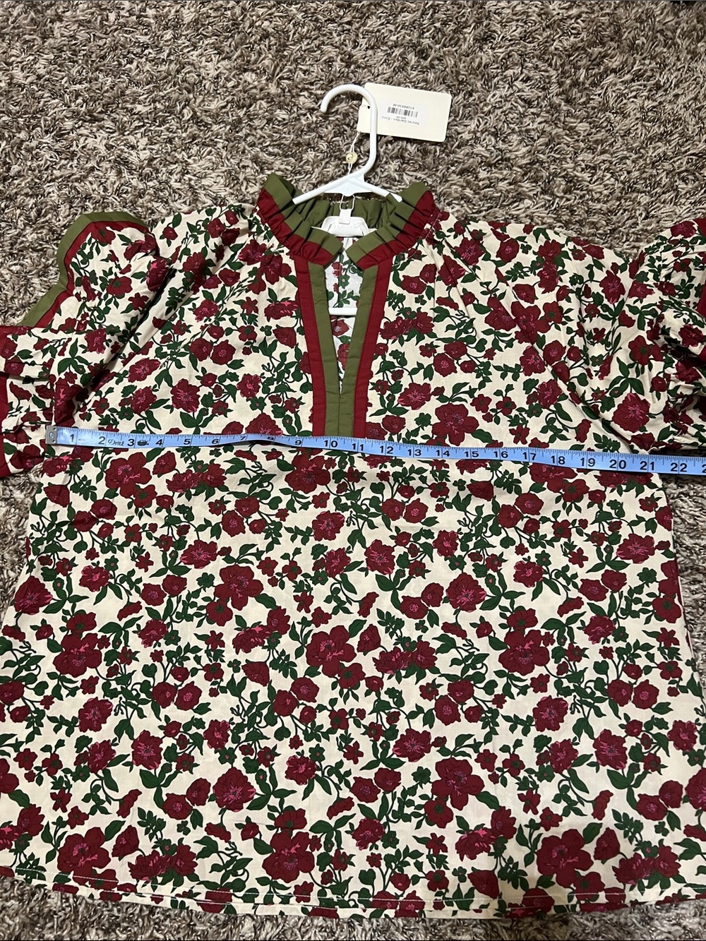 entro Cream Floral Ruffle Sleeve Top with Red Flowers and Green Trim - Picture 6 of 6